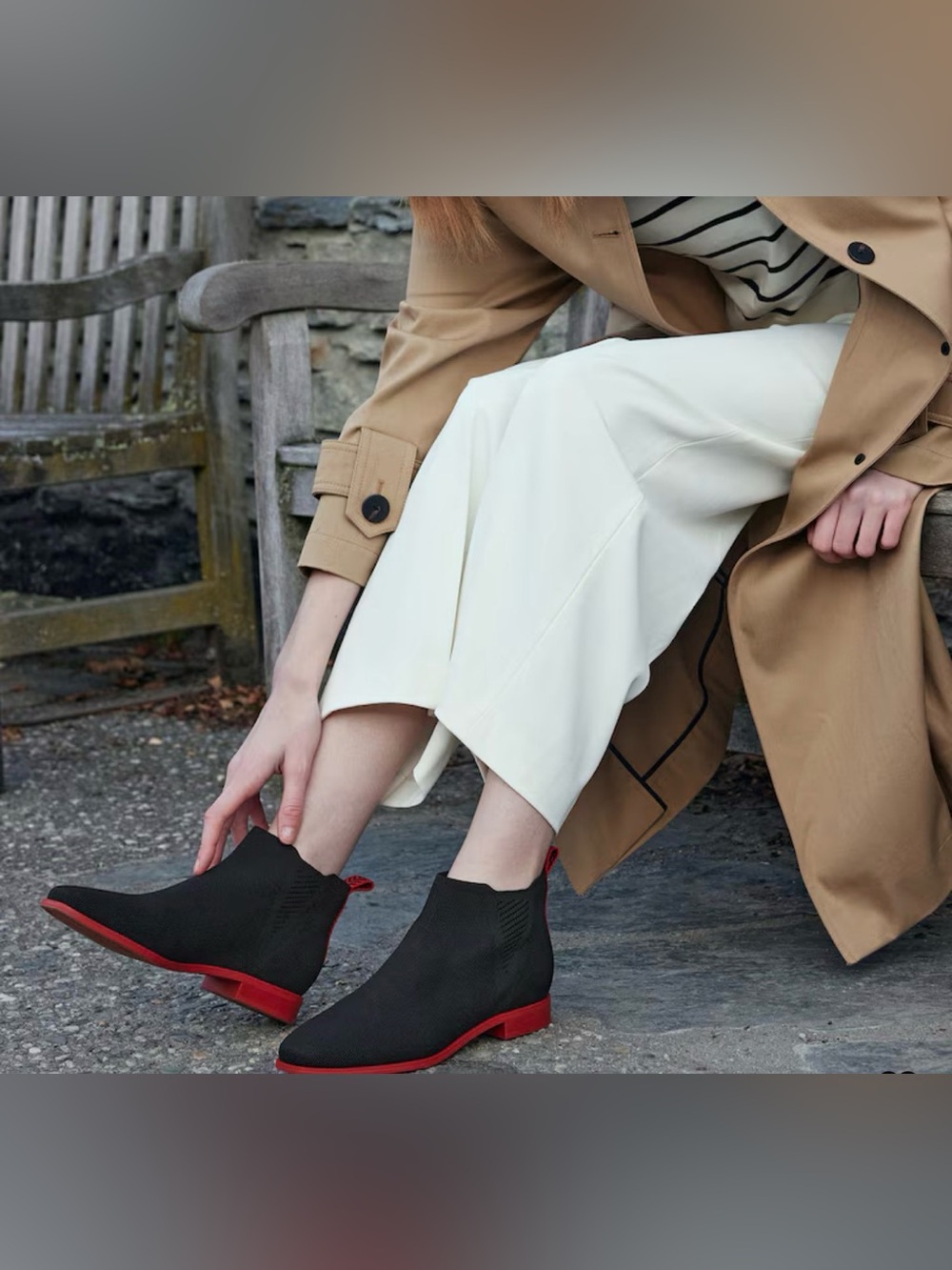 ♥️🖤Vivaia Ryan Square Toe Slip On Chelsea Boot♥️🖤